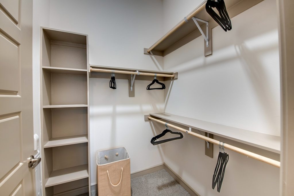 inside closet with shelves